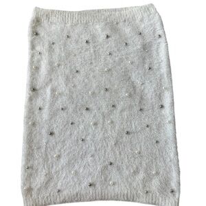 Betsey Johnson Pearl-Embellished Knit Scarf – Soft White Fuzzy Style Neck Warmer